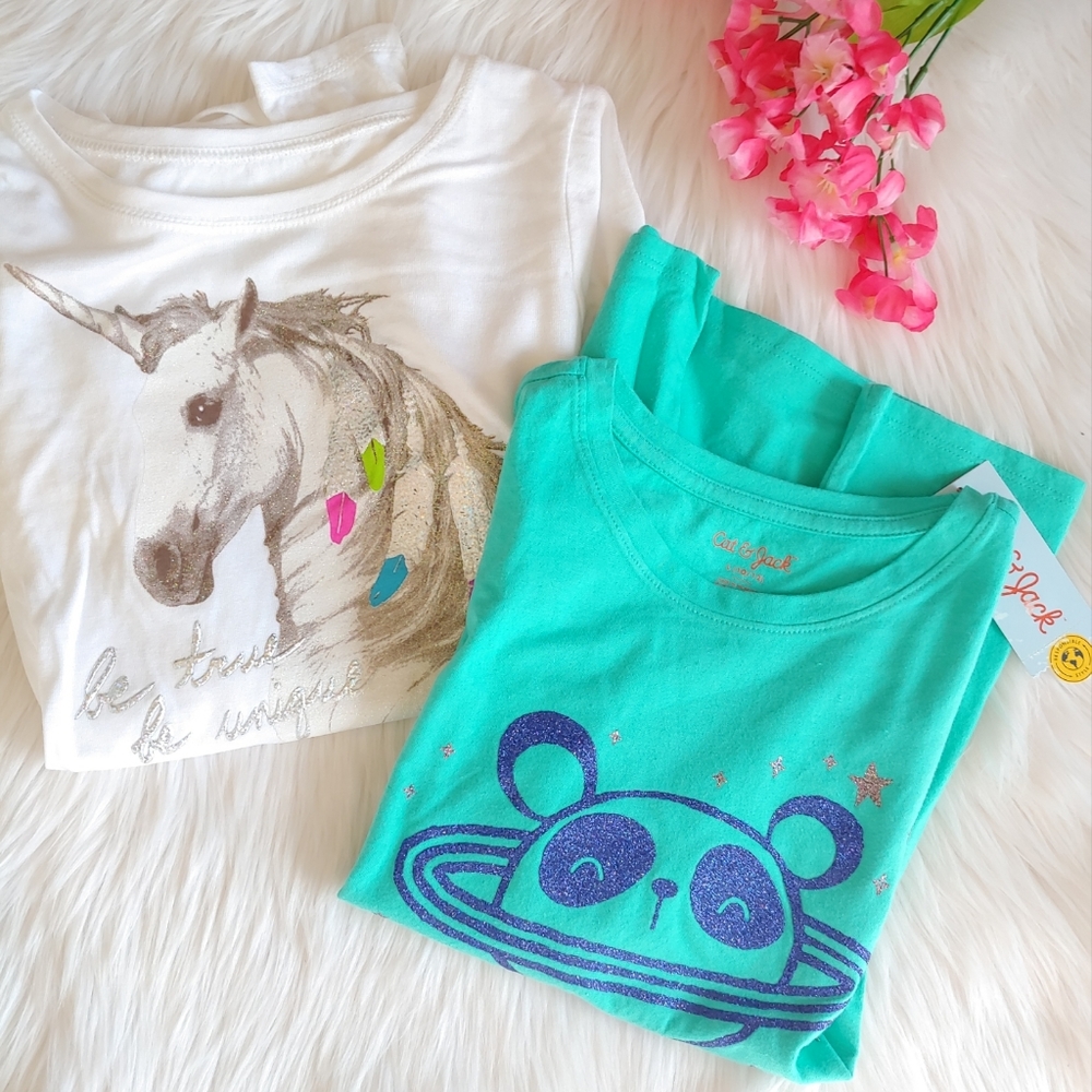 2 pcs Girls bundle of shirts long sleeves and short sleeves unicorn size Large